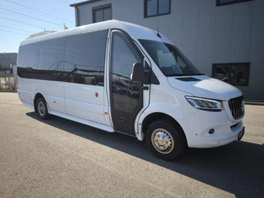 Mercedes Benz 519 CDI Transfer