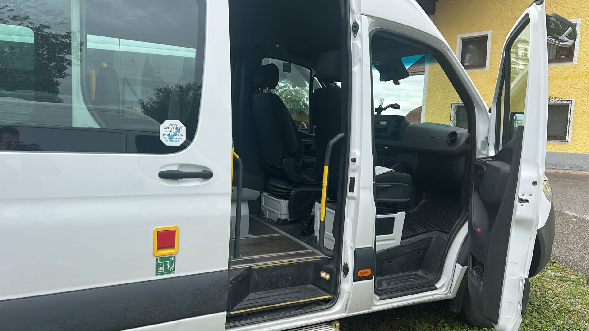 Mercedes Benz Sprinter 906BB50