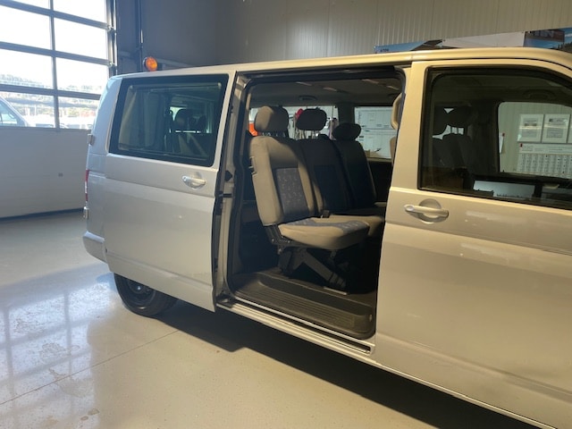 VW Caravelle LR TDI D-PF MOTION - Image 5