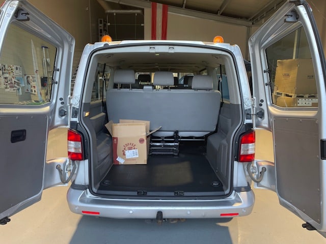 VW Caravelle LR TDI D-PF MOTION - Image 8