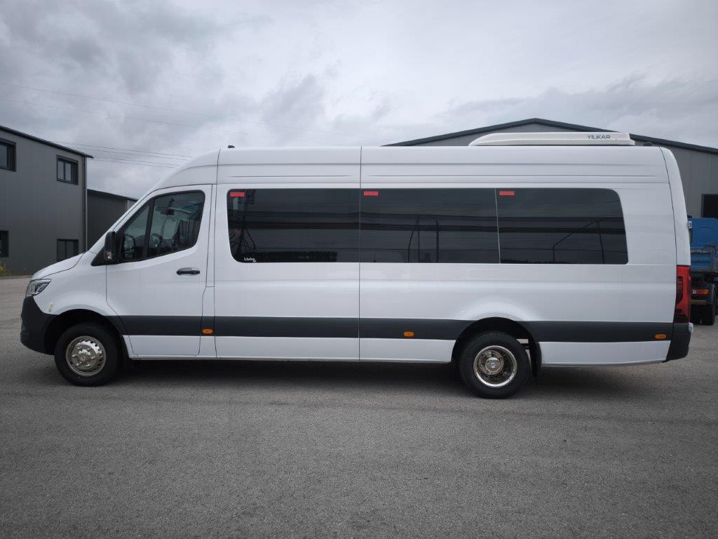 Mercedes Benz 519 CDI Schulbus m. Rampe - Image 4